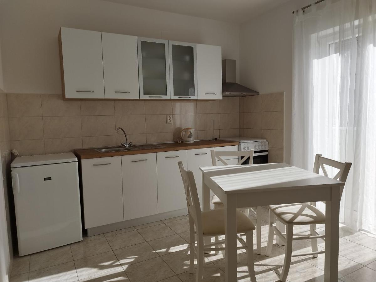 Apartments Valeria Kastela Ngoại thất bức ảnh