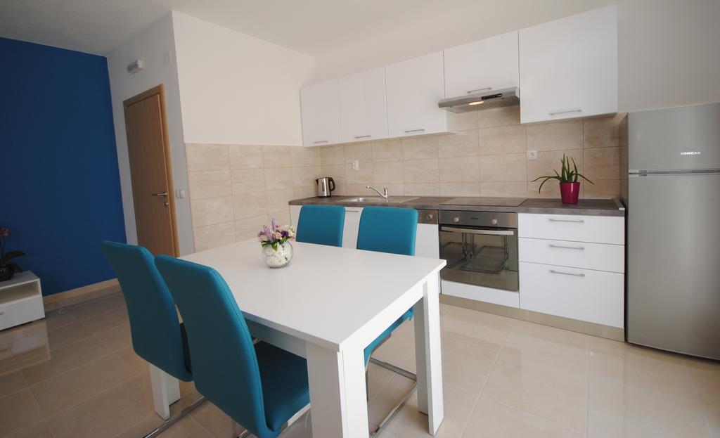 Apartments Valeria Kastela Ngoại thất bức ảnh